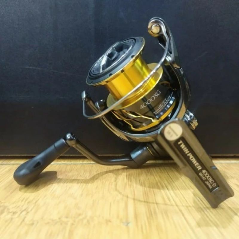 Reel SHIMANO TWIN POWER 4000XG 2017
