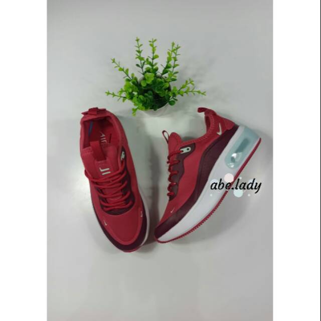 SEPATU NIKE AIR MAX DIA BERRY WHITE