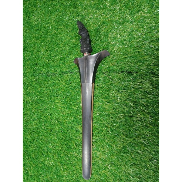 keris seselet