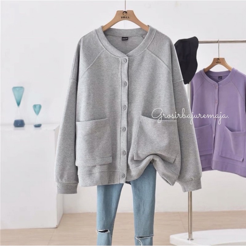 REGALE SWEATER
