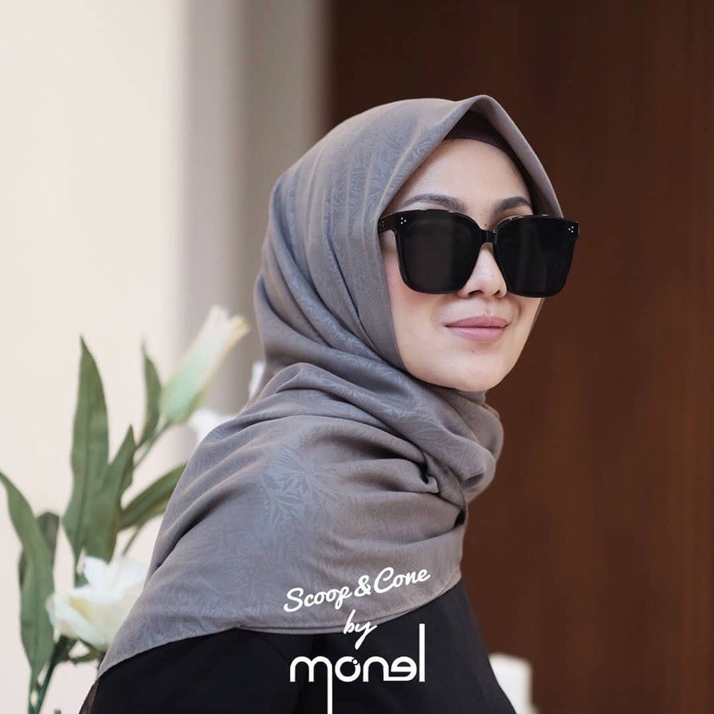 ScoopAndCone  Monel Shiny Emboss Hijab