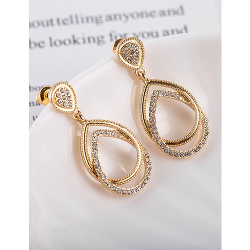 LRC Anting Tusuk Fashion Gold Color Geometric Drop Diamond P33531