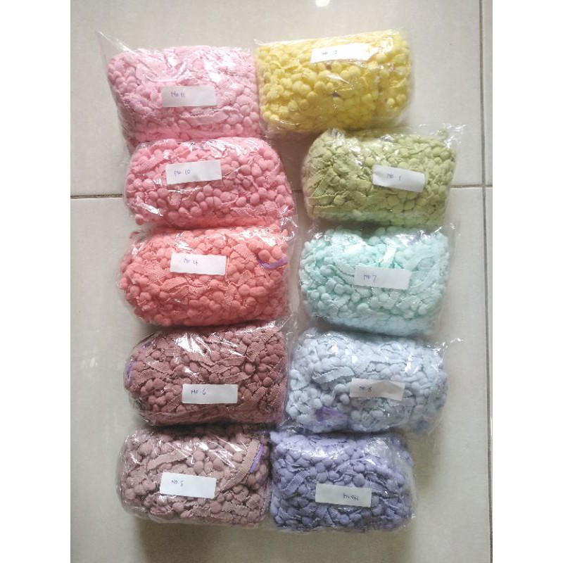 Renda pompom warna pastel rol 5 yard /20 yard