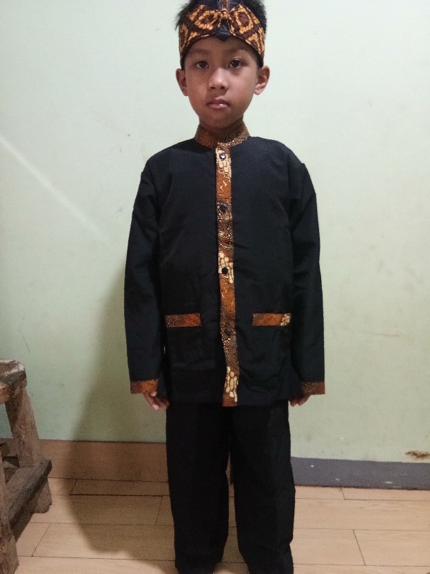 Setelan Baju Pangsi Anak Polos Dan Motif Batik Tk Dan Sd Plus Iket Kepala Untuk Anak 3-12 Tahun