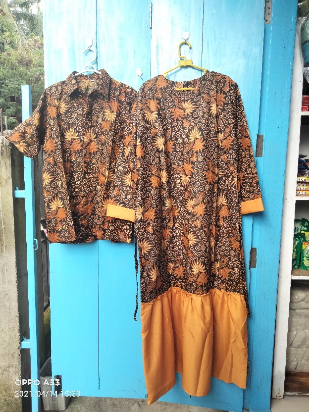 Maura Couple - Sania Ruffle Batik Couple