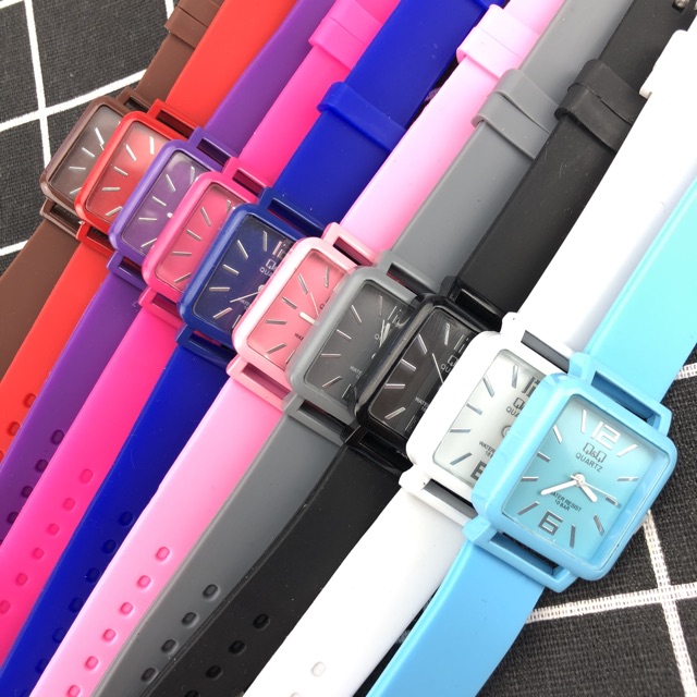 ［Ready Stock］Jam tangan fashion karet couple Q jam wanita pria S1049