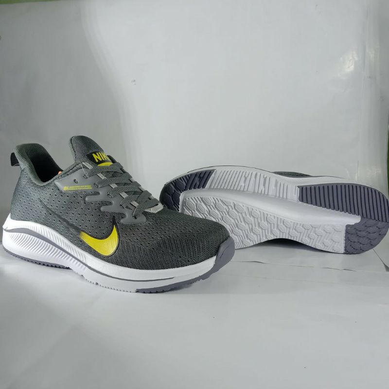 Sepatu Pria Terbaru Sepatu Sneakers pria Sepatu Running Nike Zoom