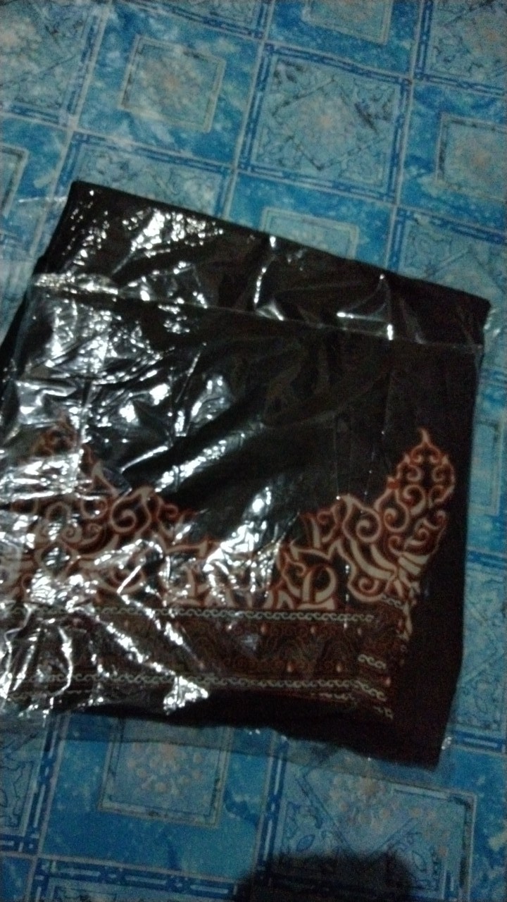 Batik Solo Setelan Celana Sarung Dan Kemeja