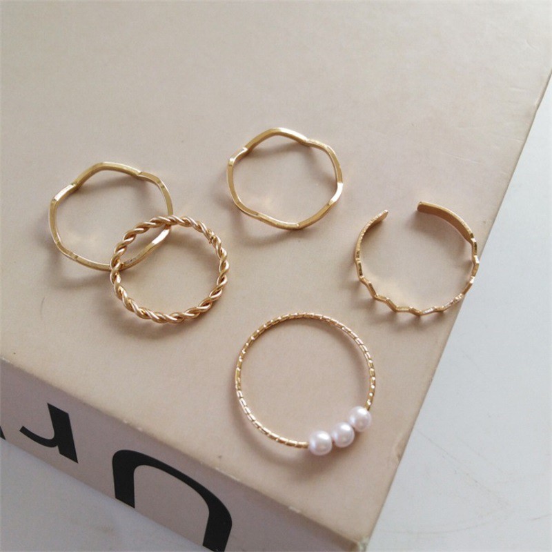 Set Cincin Multilayer Aksen Mutiara