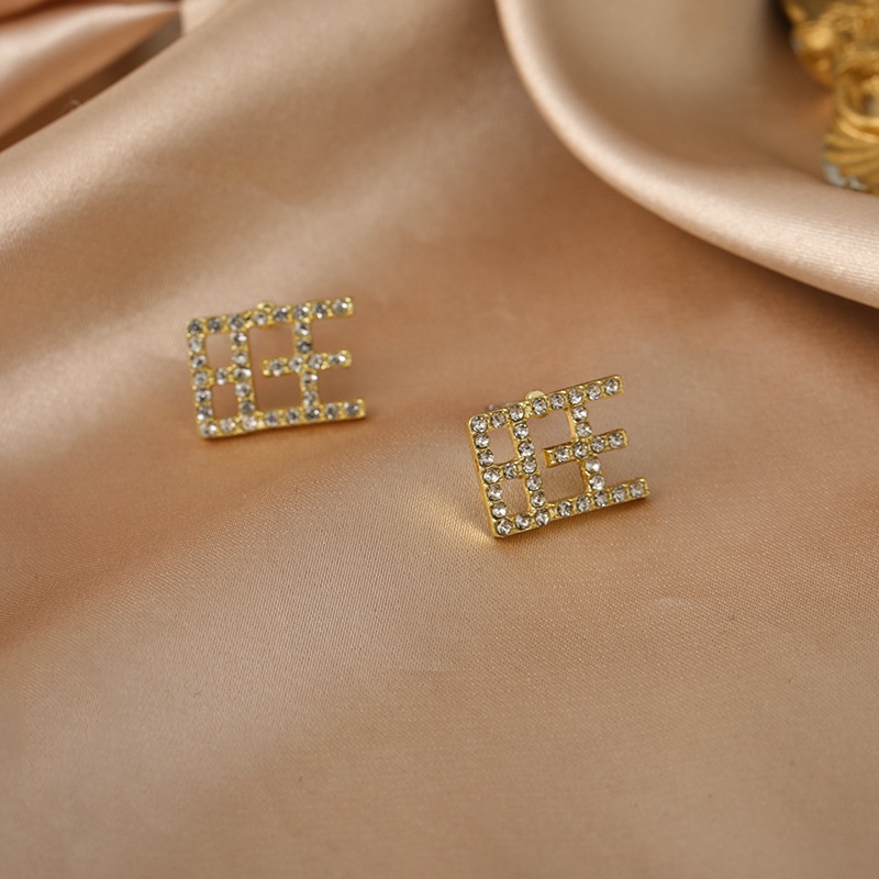 Sterling silver jarum Wang Wang teks pribadi anting-anting retro yang indah masuk Lux elegan anting-