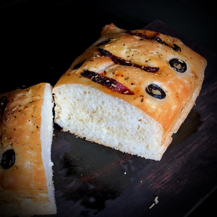 

Roti Gandum Artisan Focaccia