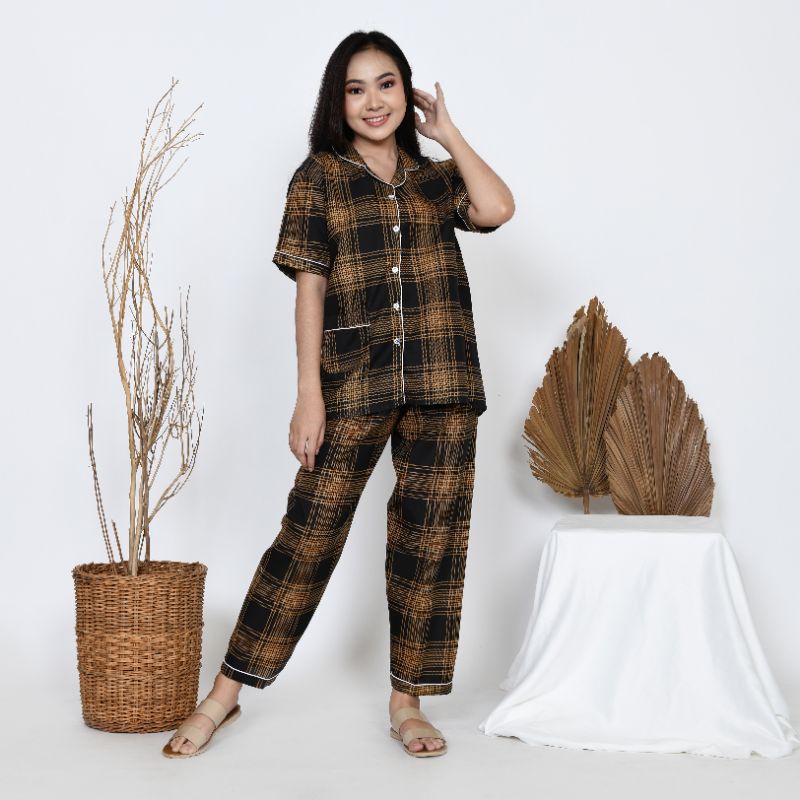 Baju Tidur Piyama Wanita Dewasa Motif Kotak Guillen CP Lengan Pendek Celana Panjang Kekinian