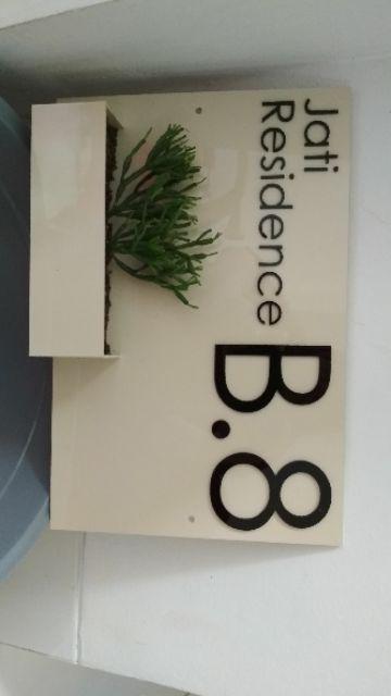 Nomor Rumah Vintage Akrilik Landscape