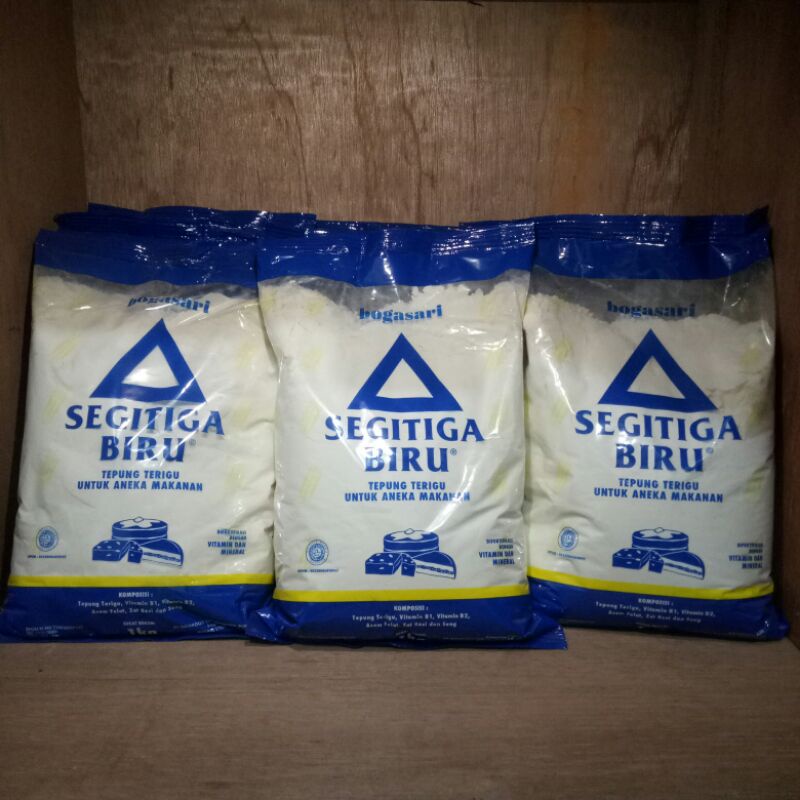 

Tepung Terigu Segitiga Biru 1kg