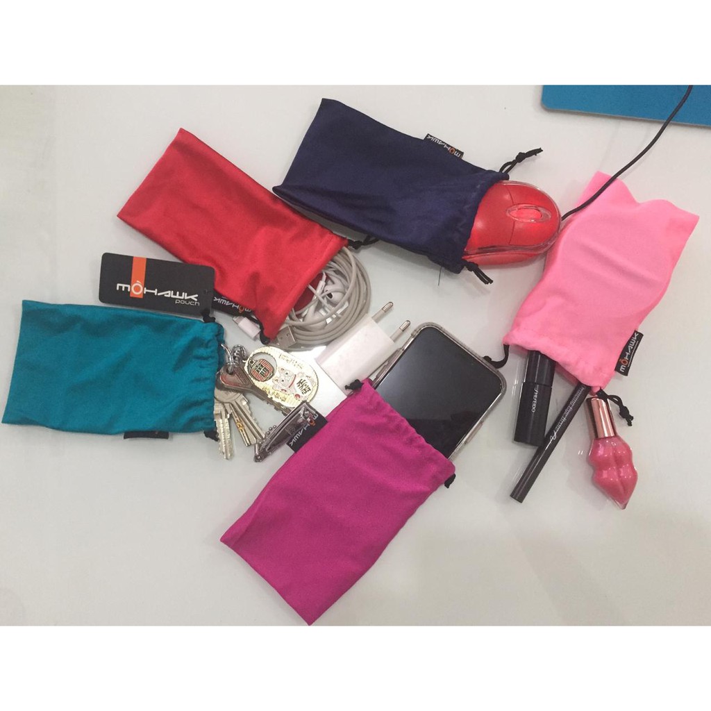 pouch serut serbaguna untuk kosmetik/kunci/adaptor/headphone dll ukuran besar dan kecil
