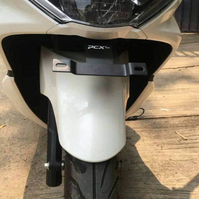 Dudukan Plat Nopol PCX New Nemo