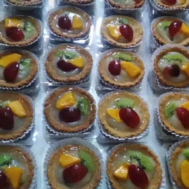 

Aneka macam kue Rp 25000-Rp 30000