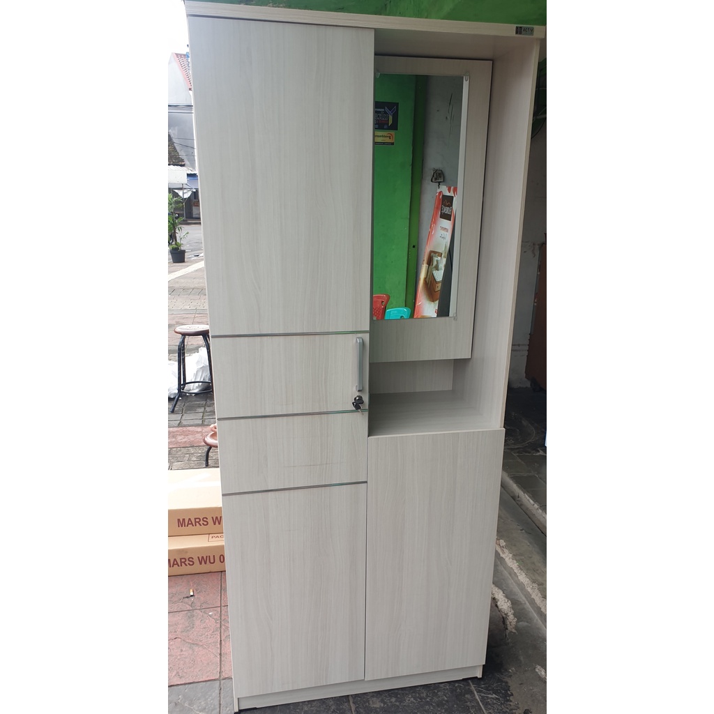 Lemari pakaian meja rias / Lemari pakaian twalet / Lemari baju meja rias / Lemari baju twalet