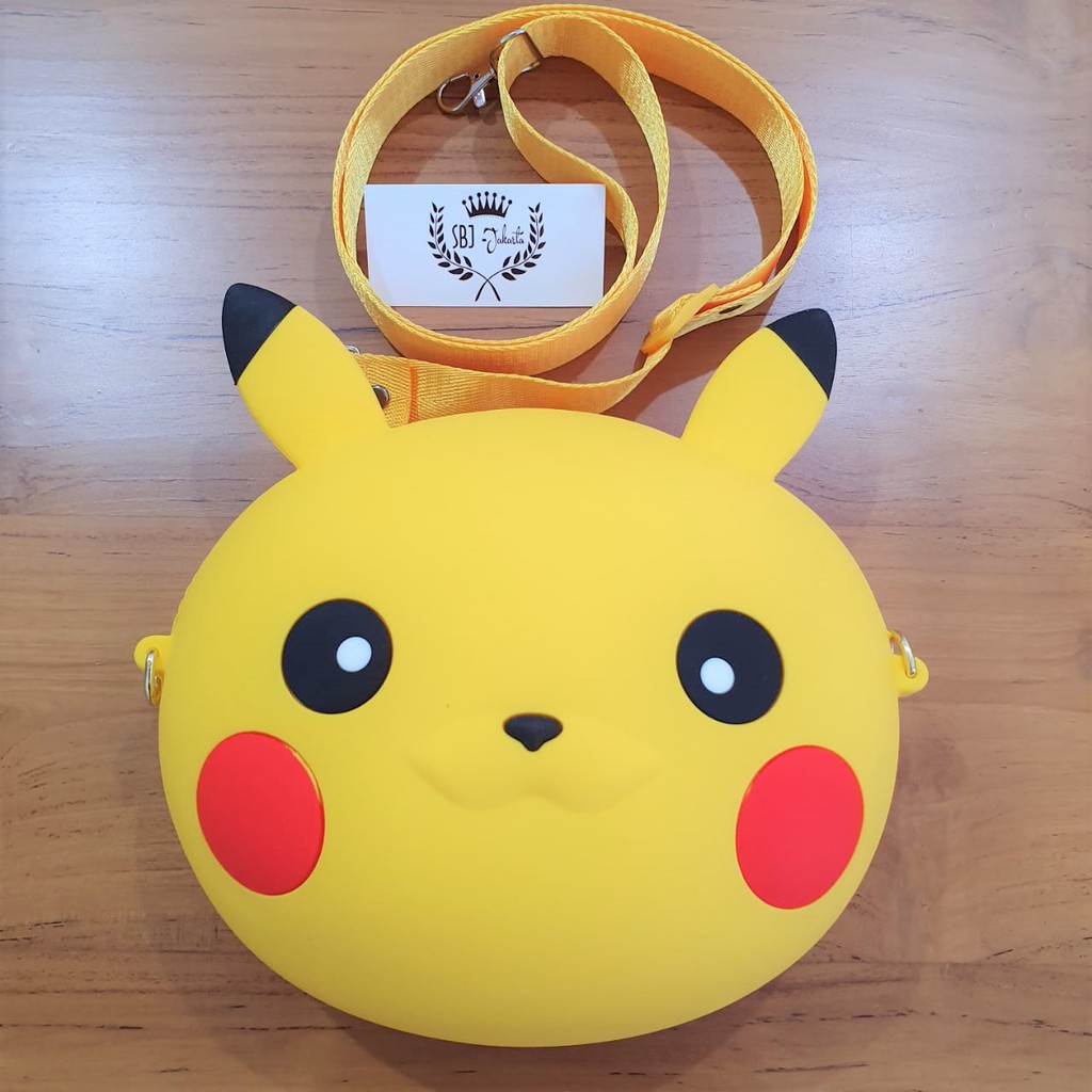 Tas selempang karakter / sling bag karakter anime bahan silicone waterproof