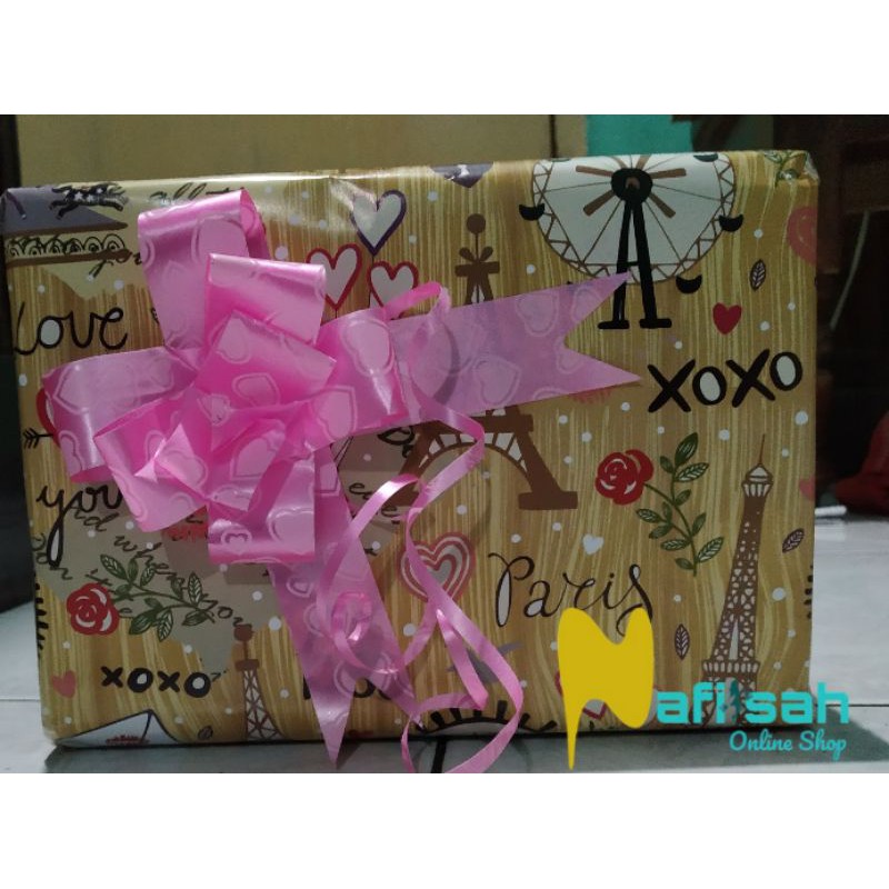 

Pembungkusan Kado