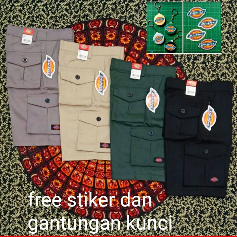 CARGO PENDEK DICKIES FREE STICKER + GANTUNGAN PIN DICKIES