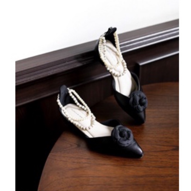 Valencia by Enrica x Browspecialist Michie - Grace flat shoes size 38