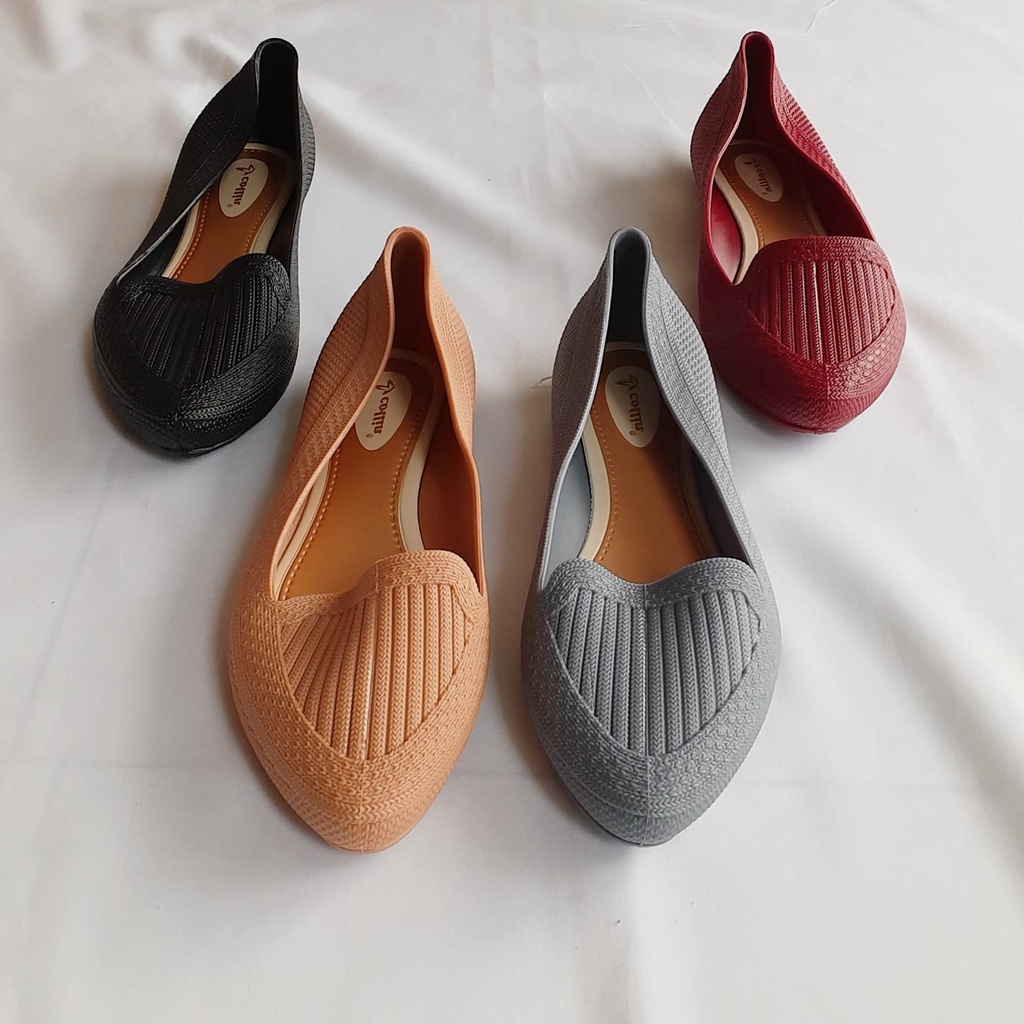 Flat Shoes Collin Sepatu Karet Wanita Import