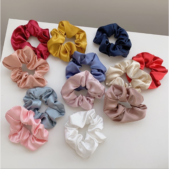 SCRUNCHIE IKAT RAMBUT KOREA WANITA AKSESORIS RAMBUT KERUT SATIN POLOS FASHION IMPORT AK52