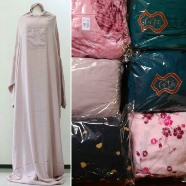 Mukena/ mukena terusan/ mukena terusan yaman/ mukena katun