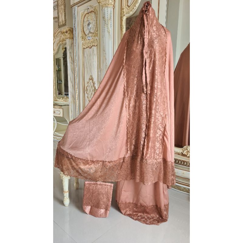 Mukena maxmara premium silk +box