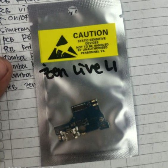 PAPAN BOARD UI CHARGER ASUS ZENFONE LIVE L1