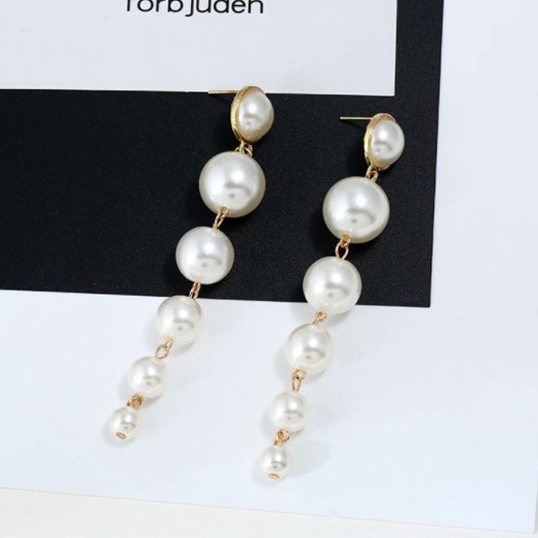 anting panjang mutiara simple long pearl earrings(2J1) jan216