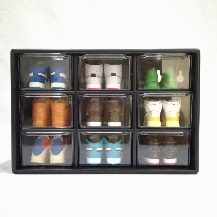 SNEAKERS DISPLAY RACK FOR SNEAKERS MINIATUR