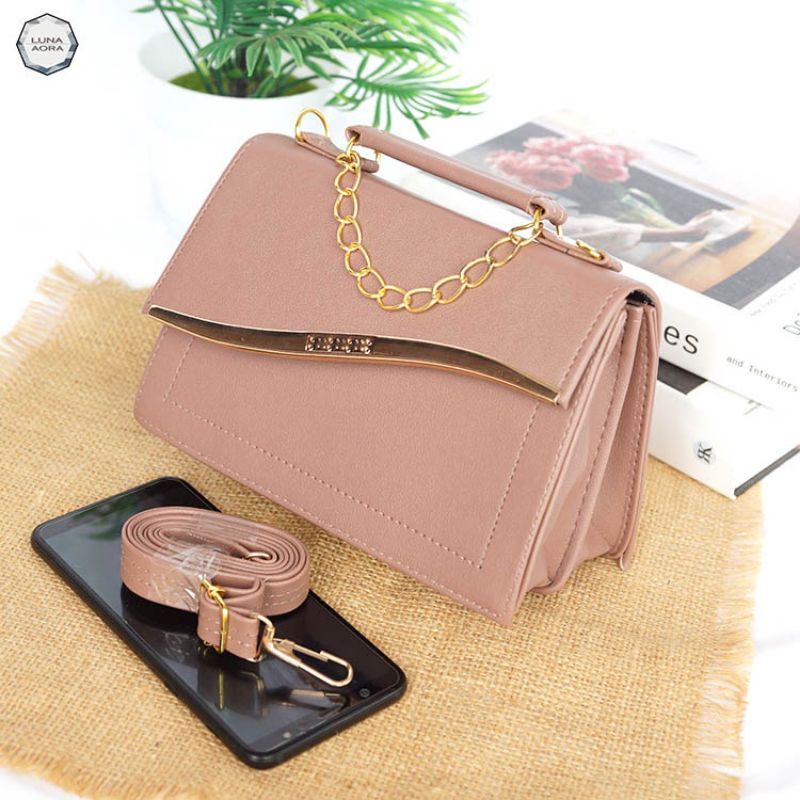 tas selempang cantik tas selempang elegan tas selempang wanita