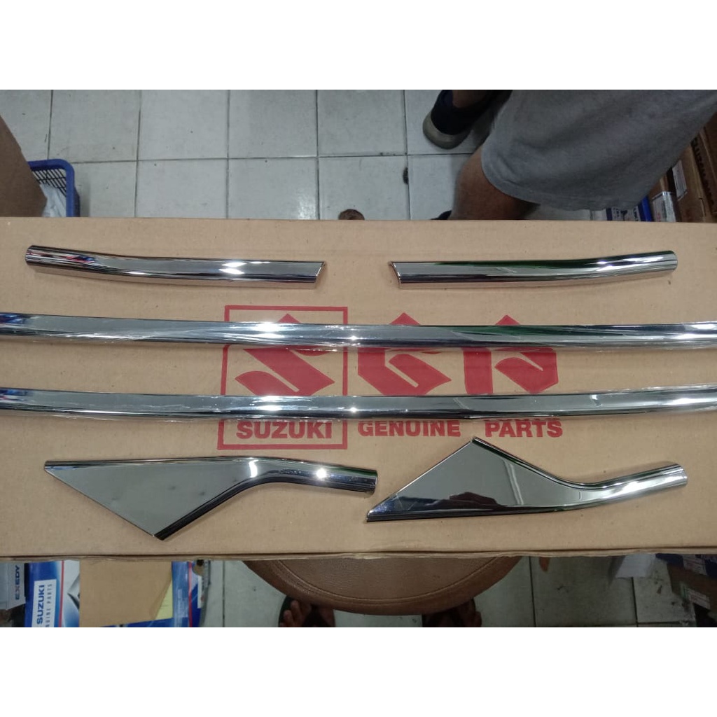 List Chrome Bumper Wagon GS