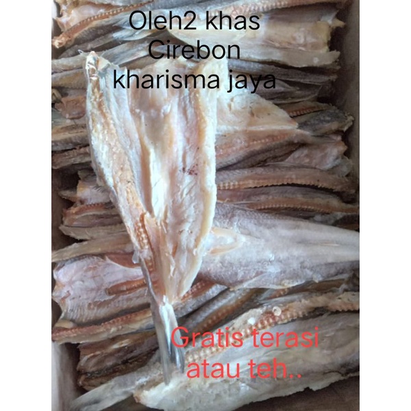 

ikan asin Boso Belah 1kg ..