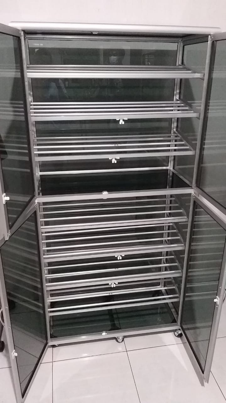 52 Lemari Rak Sepatu  80x38x158 Cm 9 Susun Belakang Kaca