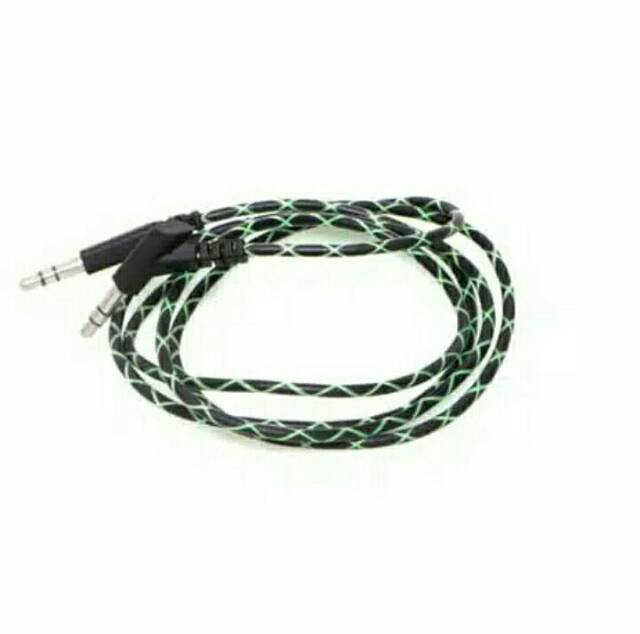 Kabel AUX merk Hippo warna doreng 3,5mm kabel audio AUX male to male KAH25