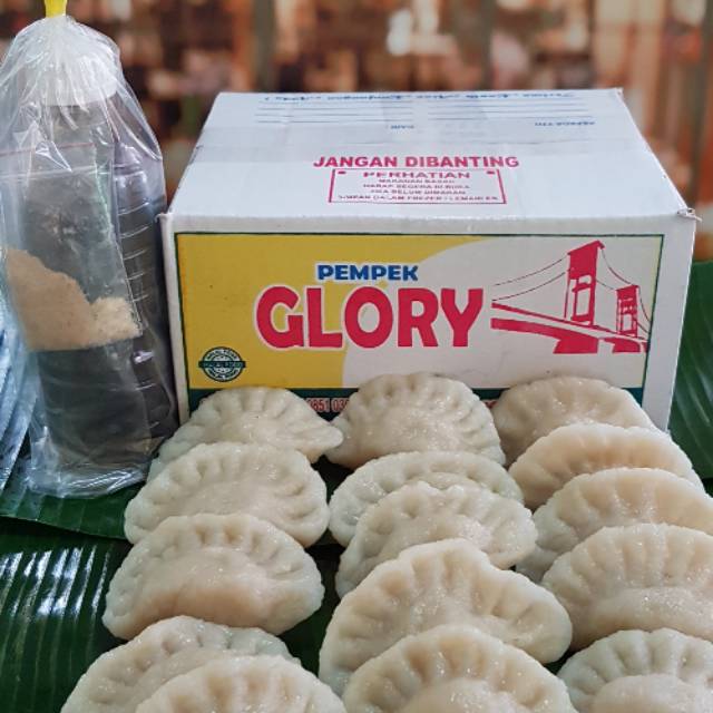 

Pempek Glory > Pempek Pastel Pepaya