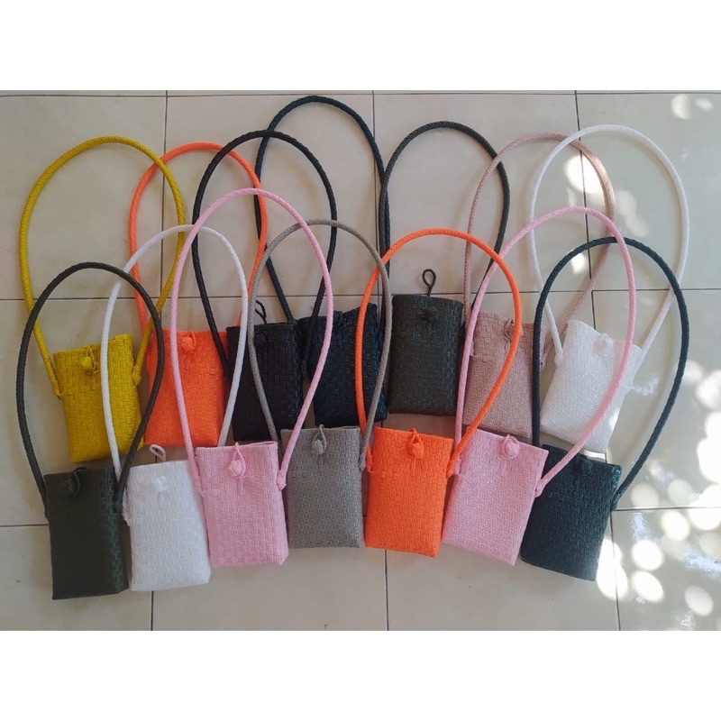 Slingbag Wanita Anyaman Premium / Tas Selempang Wanita Anyaman