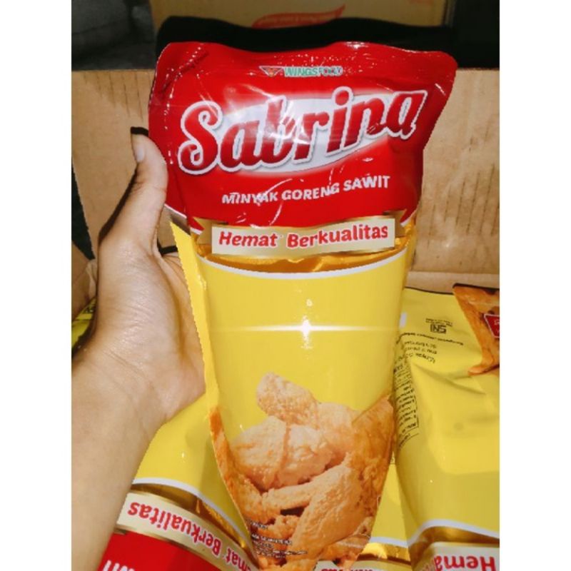 

Minyak goreng Sabrina 1 liter