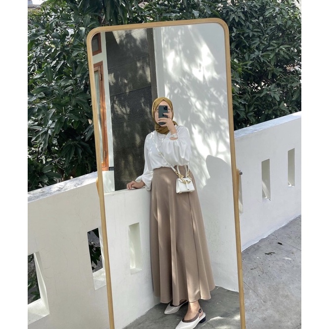 FAVOLIO SKIRT BY OUTFIX