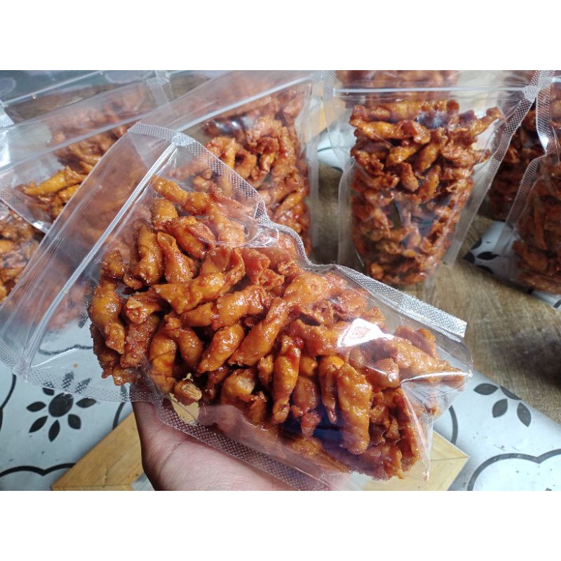 

putrisembunyi/kacangsembunyi/cemilanenakrenyak/kukerlebaran