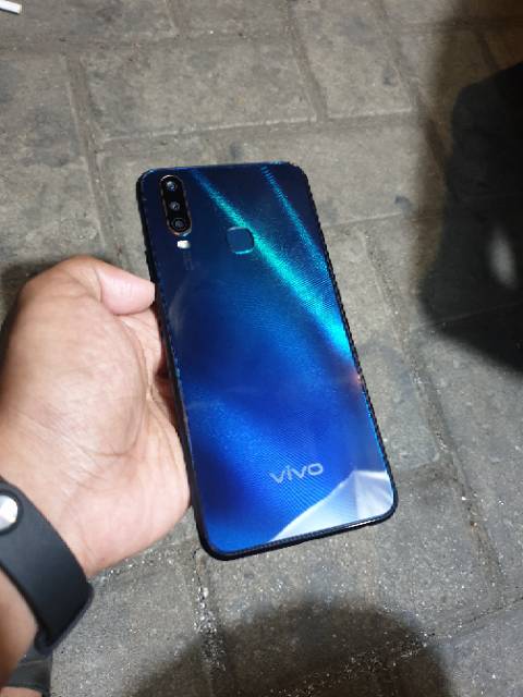 Handphone Hp Vivo Y15 4 64 Second Seken Bekas Murah Shopee Indonesia