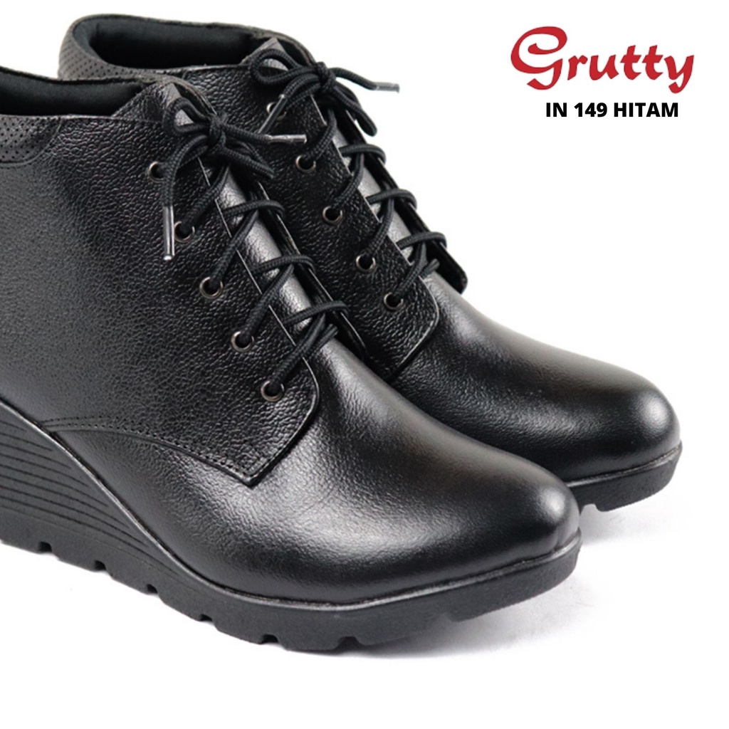 Sepatu Wanita Boots Grutty Hak Wedges Model Tali 36-40 Bahan Kulit Sapi Asli Warna Hitam