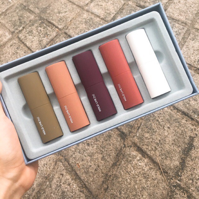 ( READY INDO ) HOLD LIVE LIP MOUSSE VELVET MATTE (satuan)