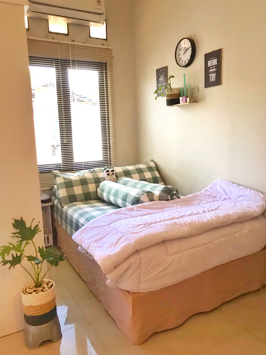 Bed Cover Set Sprei Motif Garis Putih Salur Hotel Katun Lokal Panca Tm Premium Size 180x200 Dll