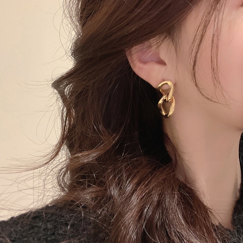 Anting Tusuk Model Rantai Elegan Untuk Wanita