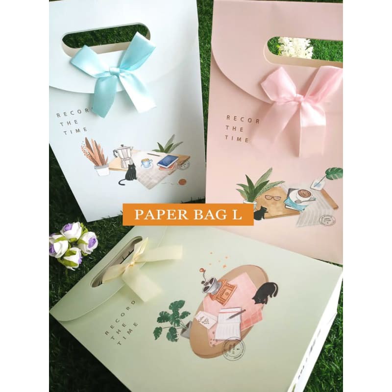 

Paper Bag Motif / Tas Kertas Kado / Tas Ulang tahun - L Record Cat