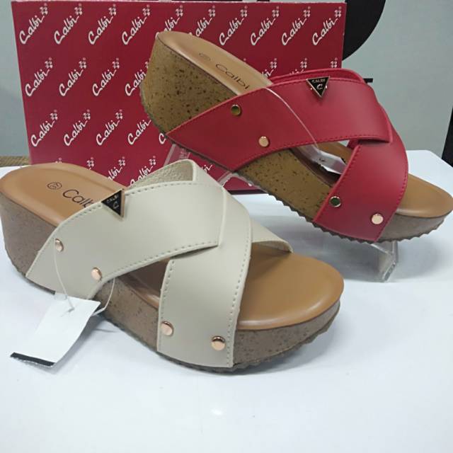 Sandal wedges calbi